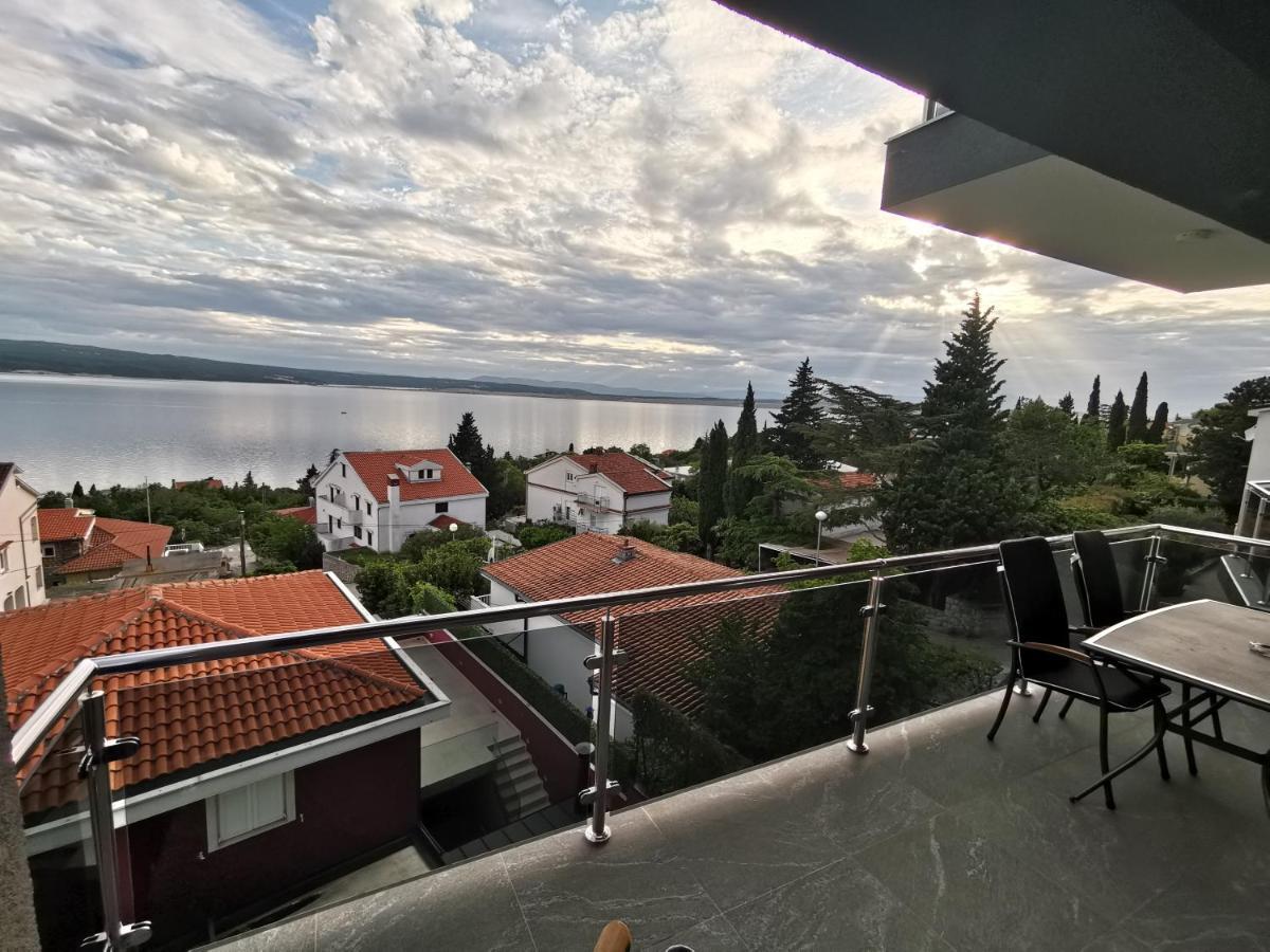 Apartments Blazevic, Heated Pool&Jacuzzi Dramalj Exterior foto